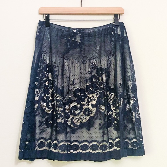 Max Edition navy skirt size large